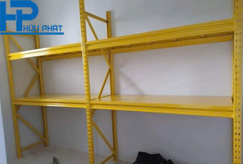 kệ sắt để hàng