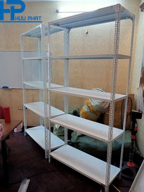 kệ sắt v lỗ 5 tầng